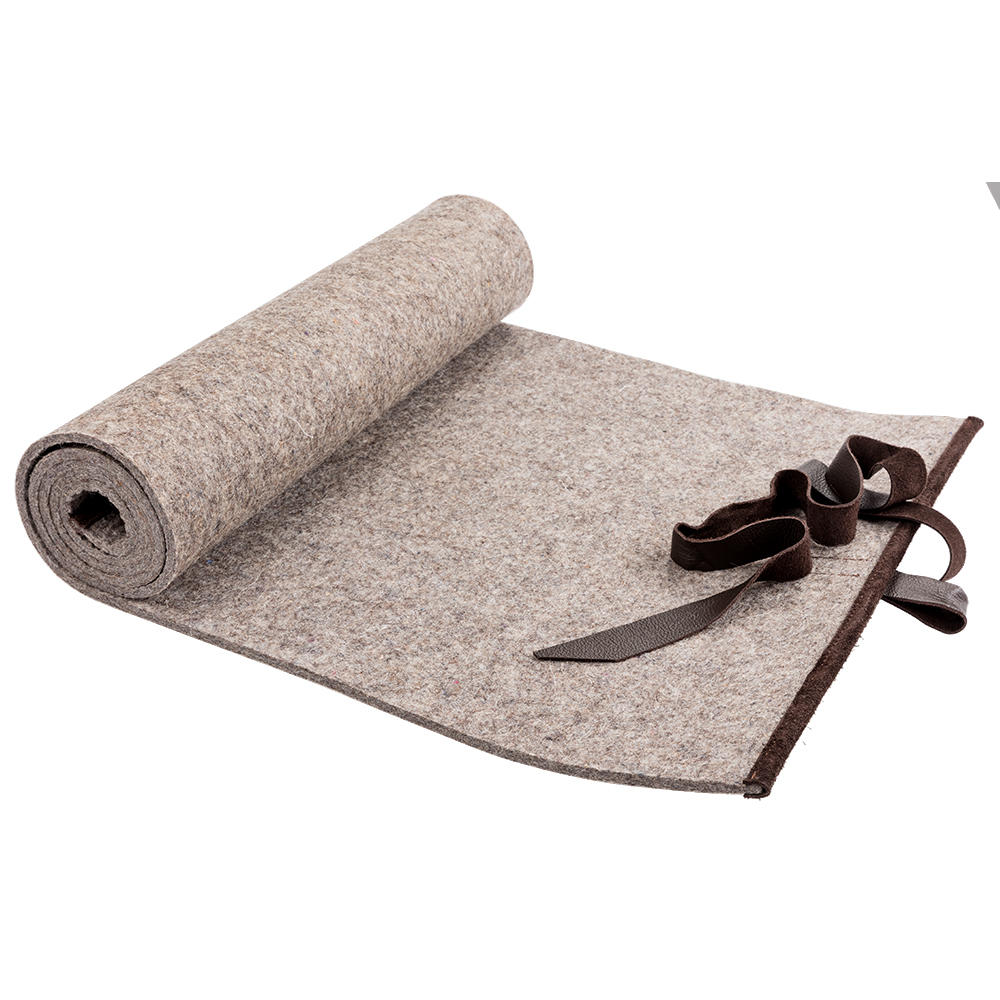 The GunDog Affair Weapon Pad with Leather Straps