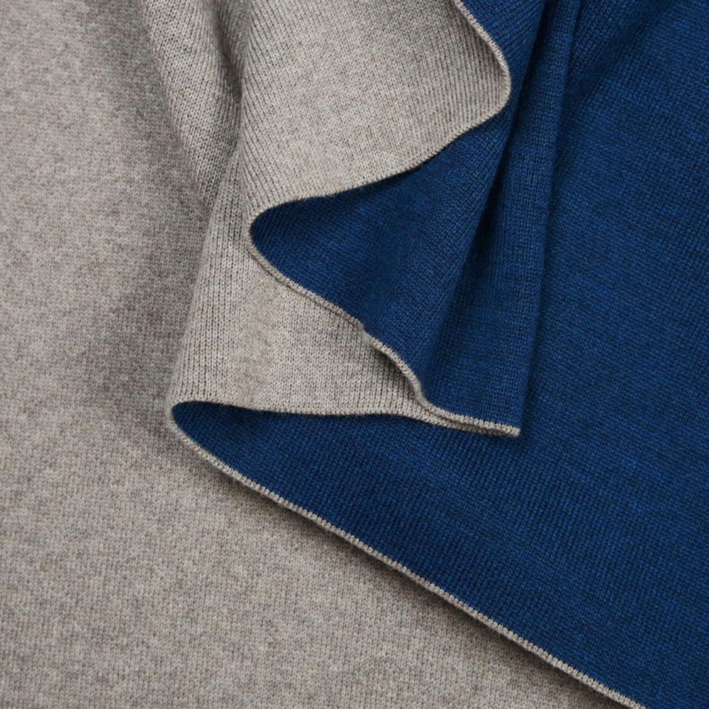 Couverture Lenz & Leif » Dog «, beige/bleu foncé 180 x 140 cm