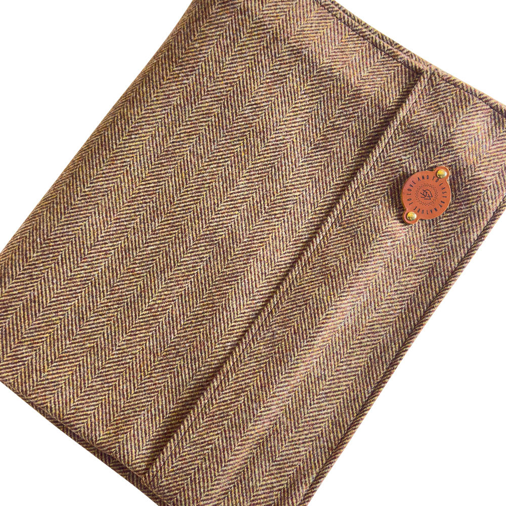 Helen Wells Hundebett-Bezug »Tweed Beech«, Gr. M