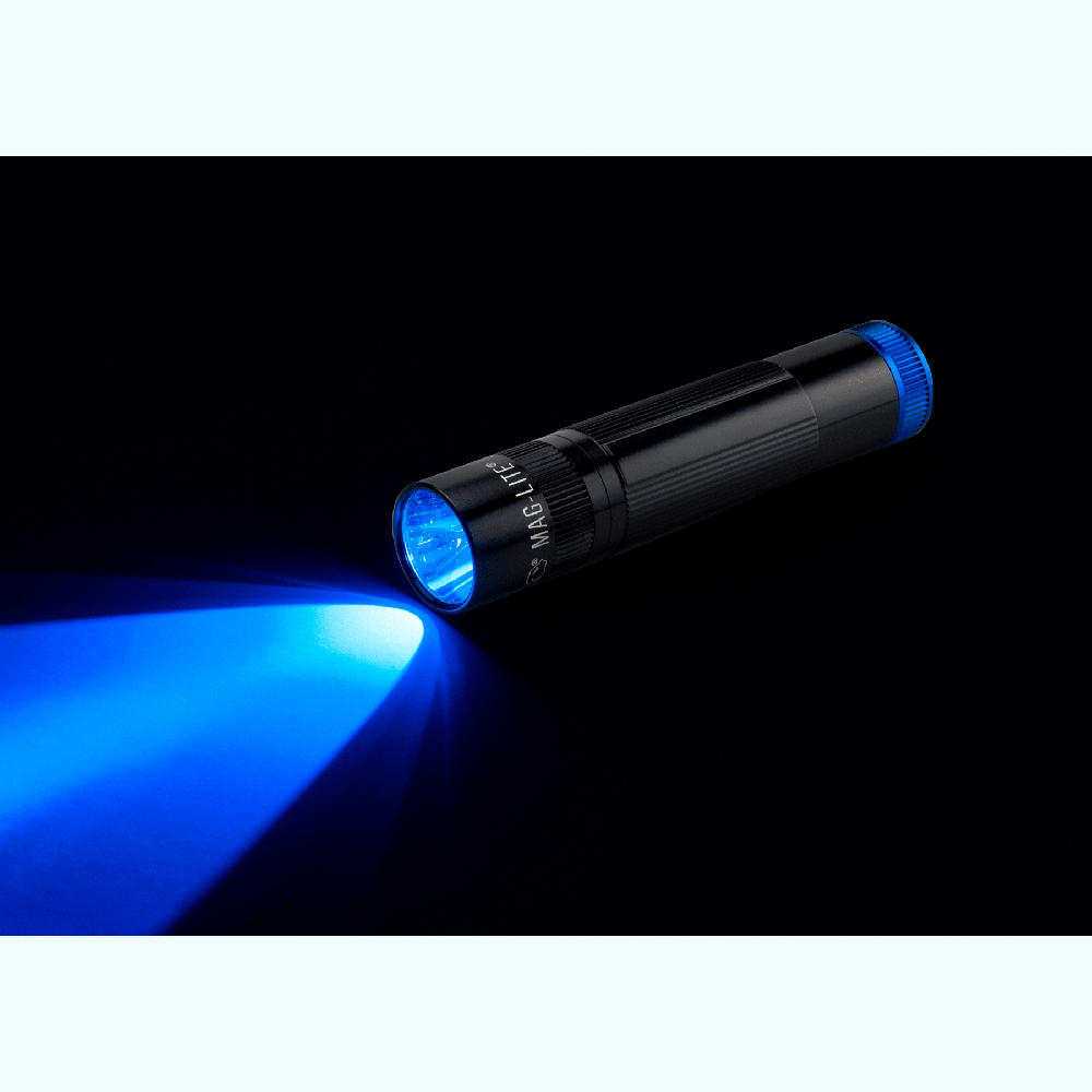 MAGLITE® XL50®, LED, 3-CELL, AAA,
Spectrum Blau