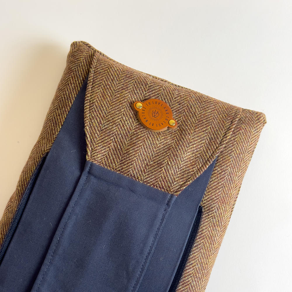 Helen Wells Hundebett-Kissen »Tweed Beech«, Gr. M 