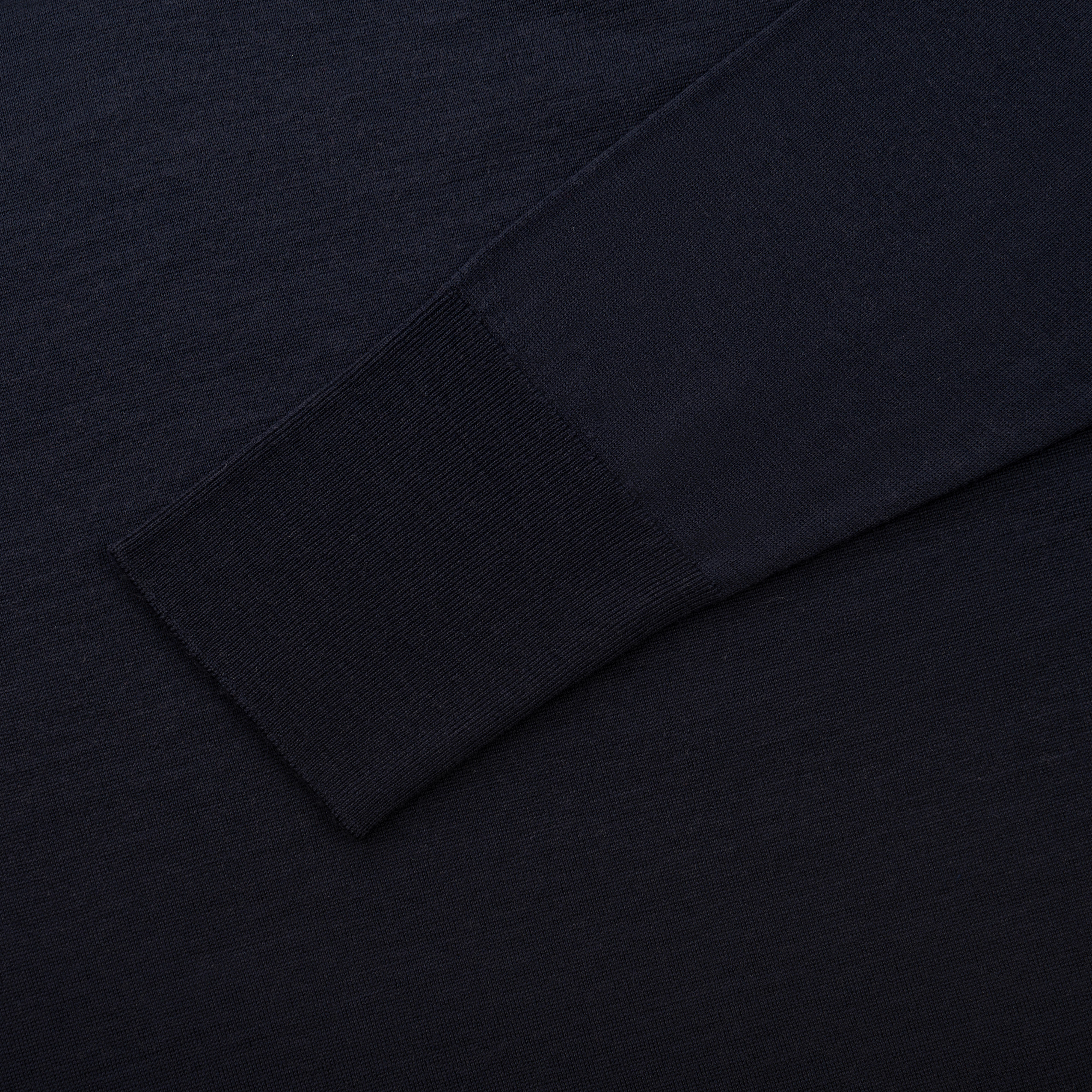 John Smedley Herren Rollkragen-Pullover, Merino Extrafein