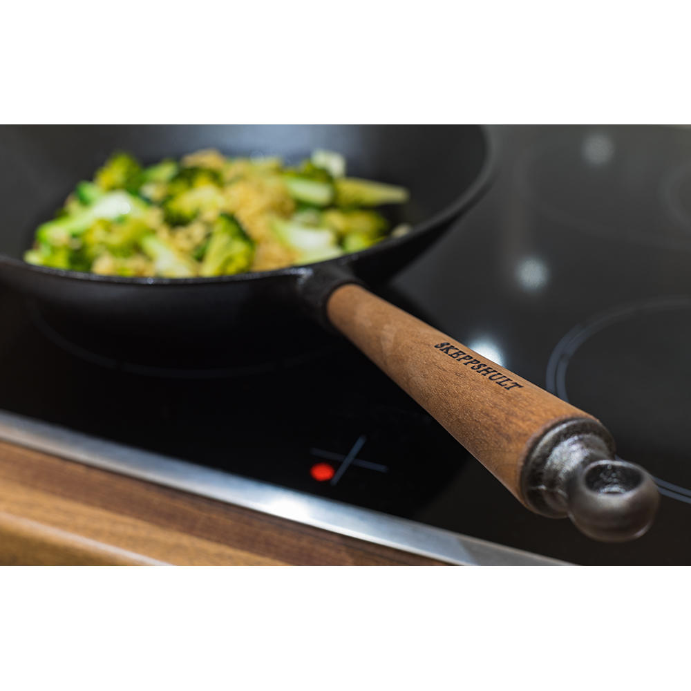 Wok Skeppshult, manche en noyer, Ø 300 mm