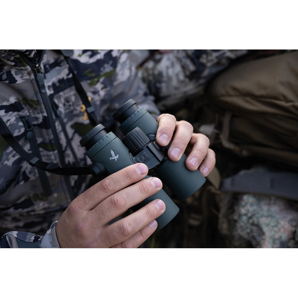 Swarovski EL Range 8 x 32 Binoculars