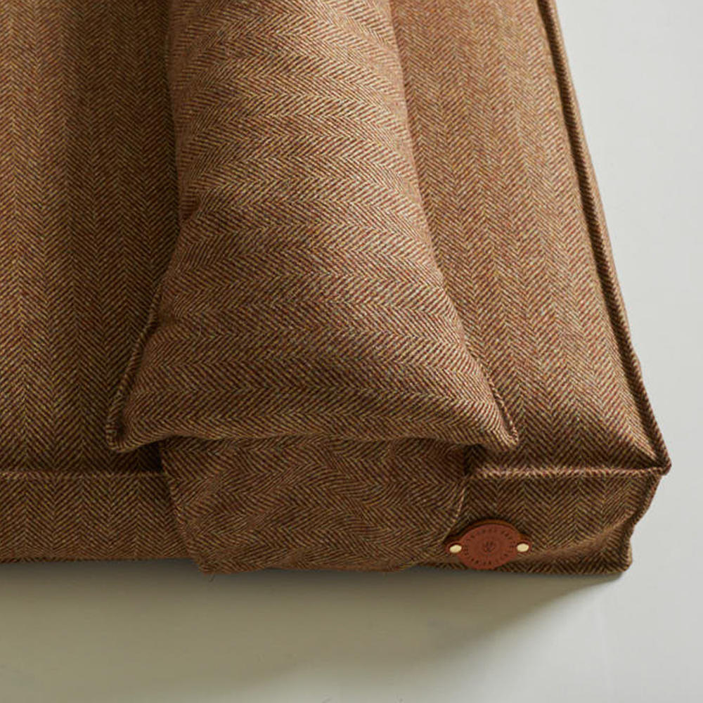 Helen Wells Hundebett-Kissen »Tweed Beech«, Gr. M 